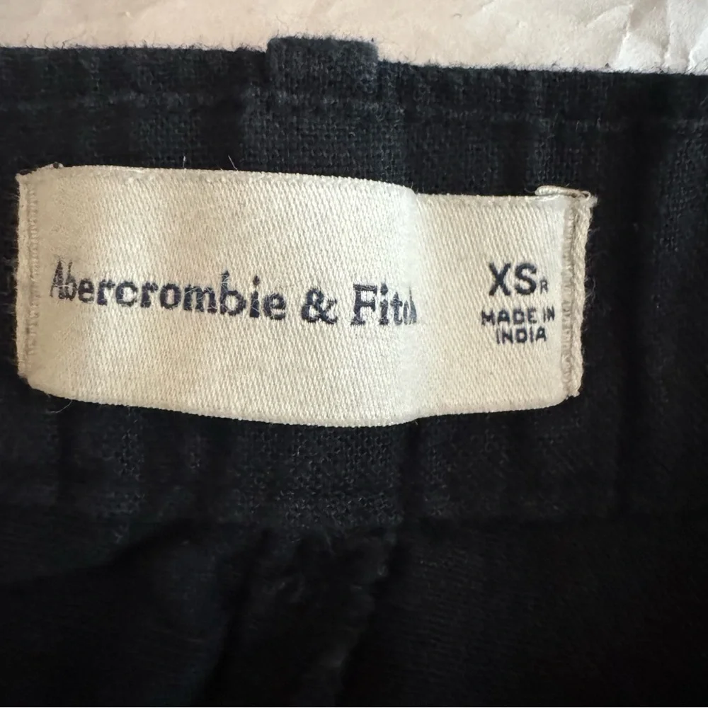 Abercrombie & Fitch Sloane Tailored Linen-Blend Pant Black XS